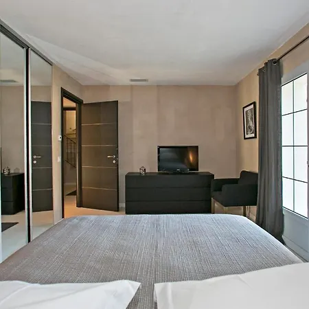 Casabianca * Σαιν-Τροπέ