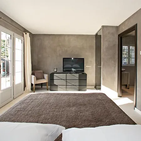 فندق مبيت وإفطار Casabianca سان تروبيه