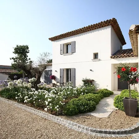 فندق مبيت وإفطار Casabianca سان تروبيه